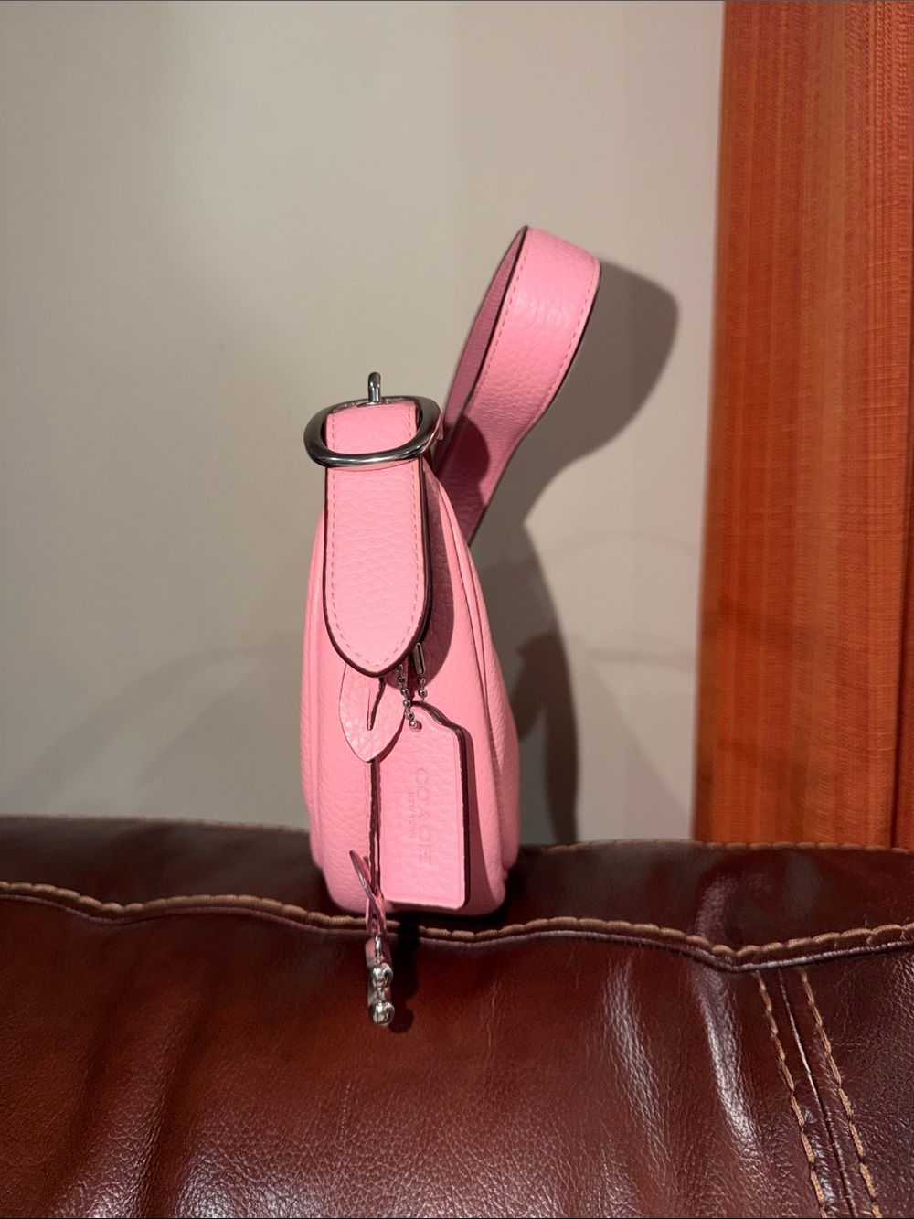 ‼️Coach Luna Pink Leather Shoulder Bag - Picture 8 of 16
